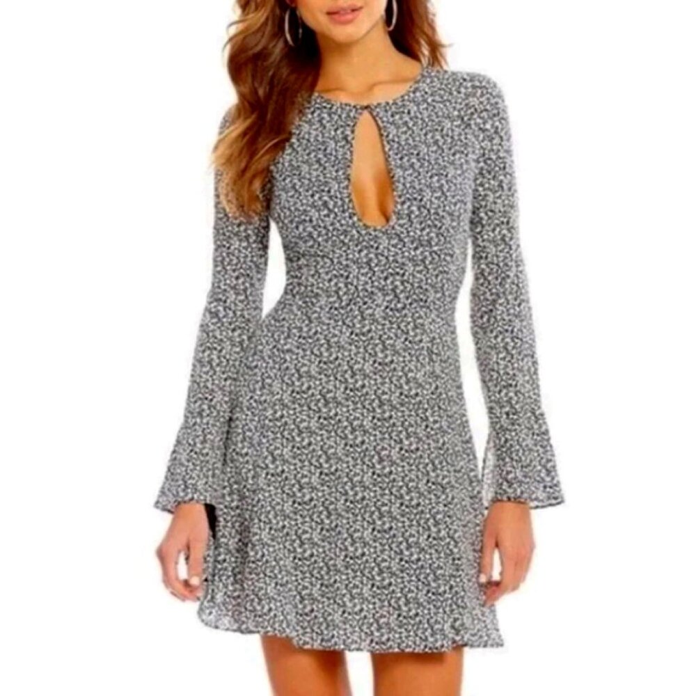 Gianni Bini Womens Large Floral Dress Keyhole Fit & Flare Swing Bell Sleeves NWT